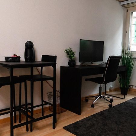 Citycenter Apartment With Parking Lucerne Екстер'єр фото